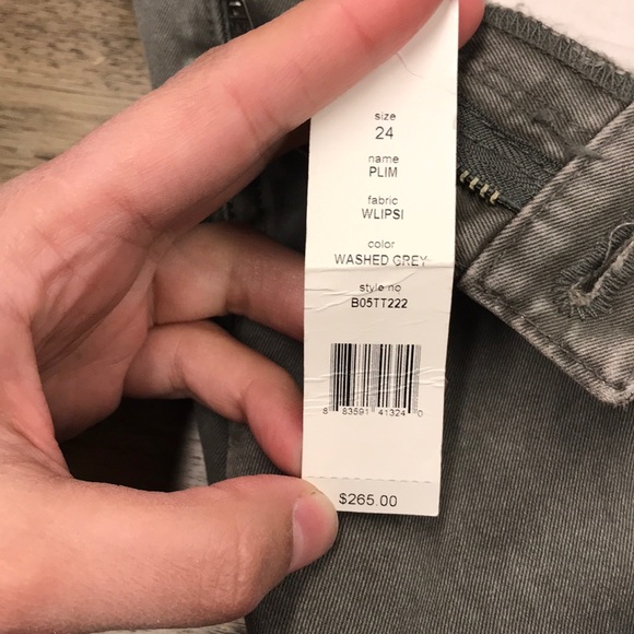 NWT Theory Jeans - Picture 6 of 6